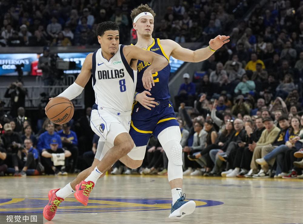 戴尔凭借他 戴尔凭借他