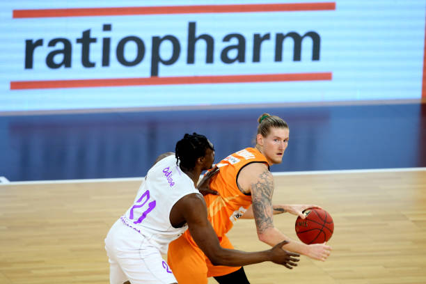 在比赛第6 在比赛第6