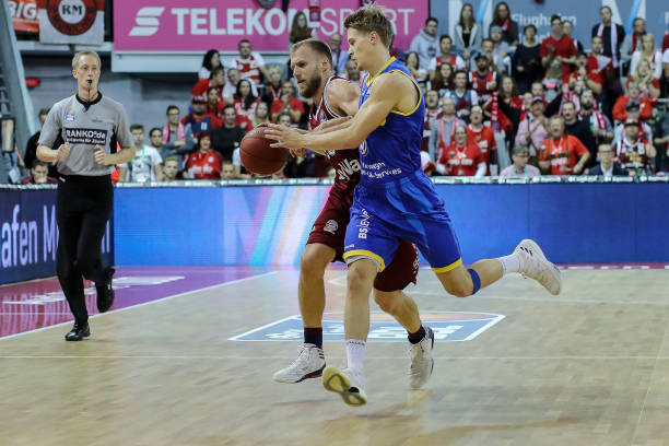 帮助球队在 帮助球队在